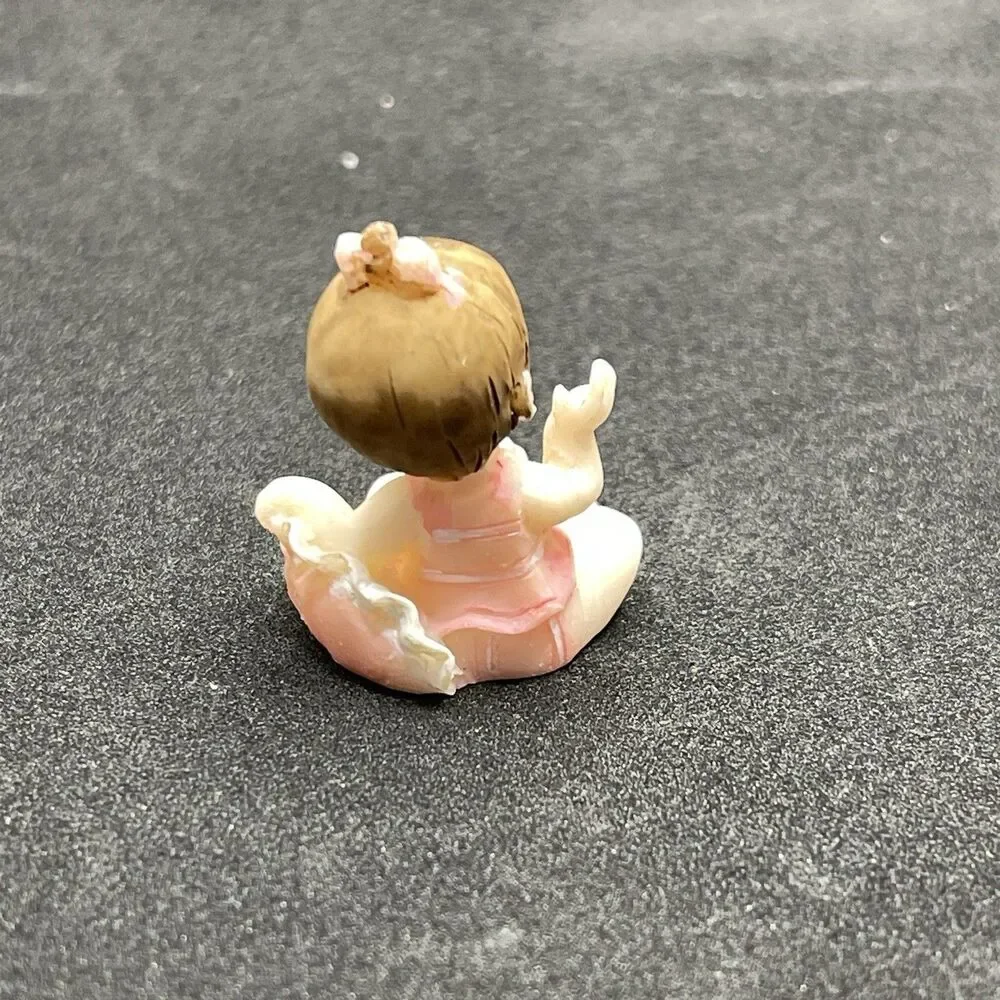 VTG Baby Shower Party Favor Table or Cake Topper Mini Baby Girl Set of 24